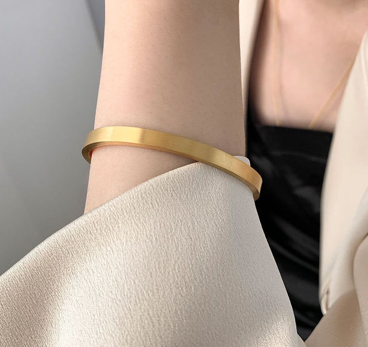 Stylish Brushed Gold Plated 18K Bracelet